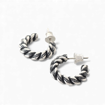 Hõbekõrvarõngad Nr. 17